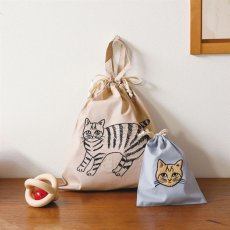 画像8: 【松尾ミユキ】Embroidered Drawstring bag L｜ねこ刺繍巾着バッグＬ（大）｜４種類から選べる♪Pumpkin / Noisettes / Pepper / Chloe｜猫ネコねこ (8)