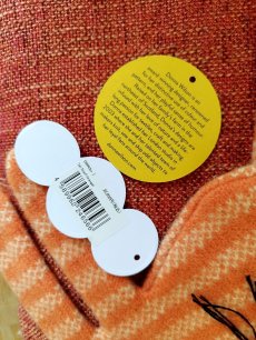 画像8: 【Donna Wilson】ねこのジンジマフラー｜スコットランド製ラムウール100%＆ロンドンスタジオ手刺繍｜チャトラ風オレンジボーダー｜ドナ・ウィルソン｜茶虎猫　ねこ　ネコ (8)