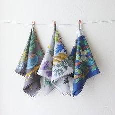 画像2: 【松尾ミユキ / Matsuo Miyuki】Handkerchief Butterfly cat｜ ハンカチーフ 猫と蝶々 ｜ ねこネコcat (2)