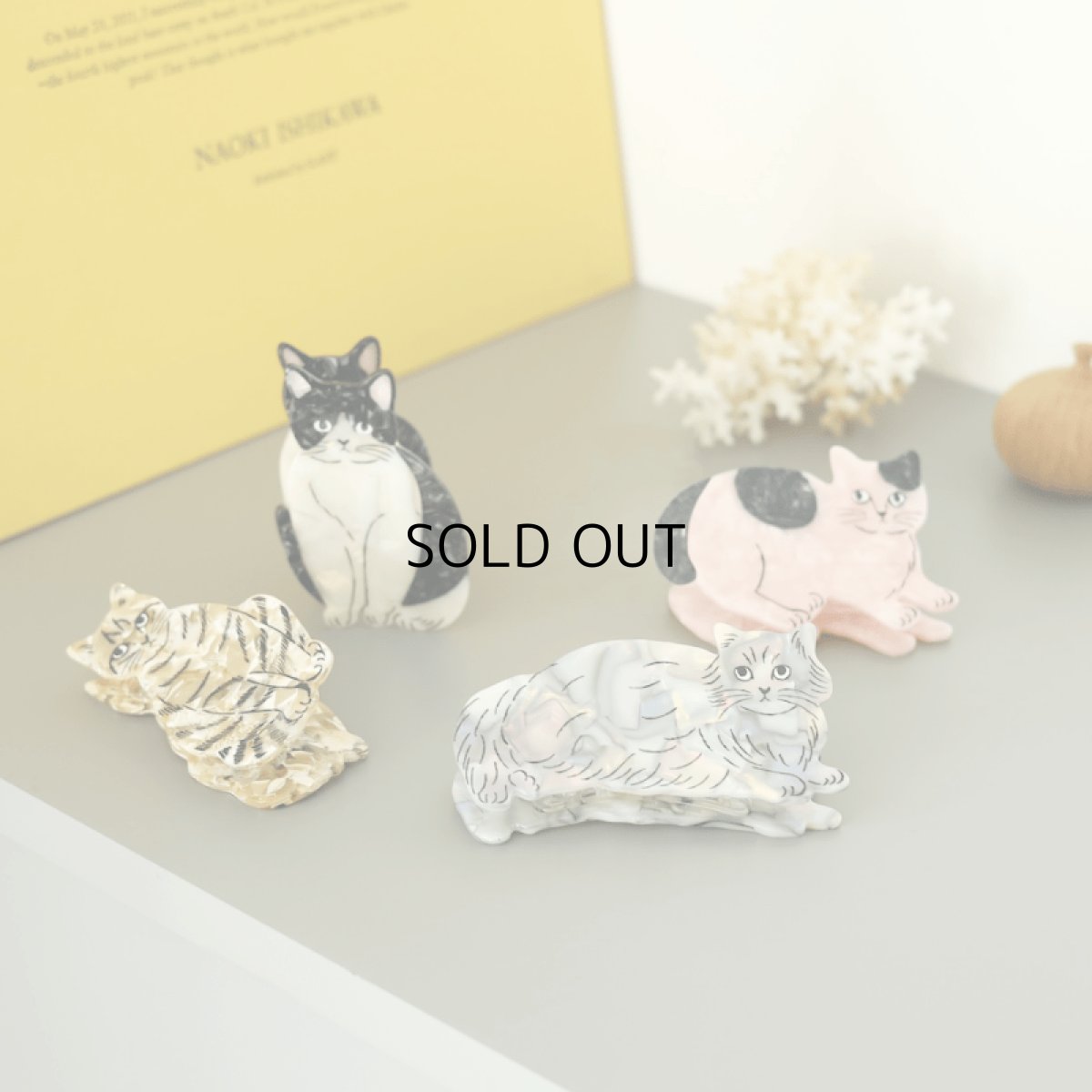 画像1: 【松尾ミユキ / Matsuo Miyuki】Cat Hair Clip Pumpkin｜キャットヘアクリップ バンスクリップ ｜4種類から選べる  Pumpkin / Noisettes / Pepper / Chloe｜ねこ猫ネコ (1)