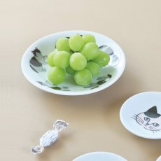 画像15: 【松尾ミユキ / Matsuo Miyuki】＼２点セット／お皿（M）とお茶碗セット｜Plate（M） & Bowl｜4種類から選べる  Pumpkin / Noisettes / Pepper / Chloe｜猫5匹とお花の白丸皿（M） ＆ねことお花のお茶碗｜ネコcat (15)