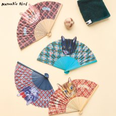 画像1: 【ナタリー・レテ / Nathalie Lete】Cat Sensu｜キャット 扇子｜軽量・コンパクト｜4種類から選べる  Black cat / Blue eye / Gray cat / Maya｜ねこ猫ネコキャットcat (1)