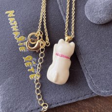 画像8: 【ナタリー・レテ / Nathalie Lete】Necklace Lucky cat｜真鍮ネックレス ラッキーキャット ホワイト(白)｜ブラスアクセサリー 猫ねこネコ (8)