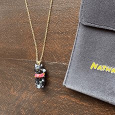 画像2: 【ナタリー・レテ / Nathalie Lete】Necklace Lucky cat-BK｜真鍮ネックレス ラッキーキャット ブラック(黒)｜ブラスアクセサリー 猫ねこネコ (2)