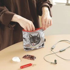 画像4: 【ナタリー・レテ / Nathalie Lete】Velour pouch Black cat｜ベロアポーチ｜2種類から選べる Black cat / Maya｜ねこネコcat (4)