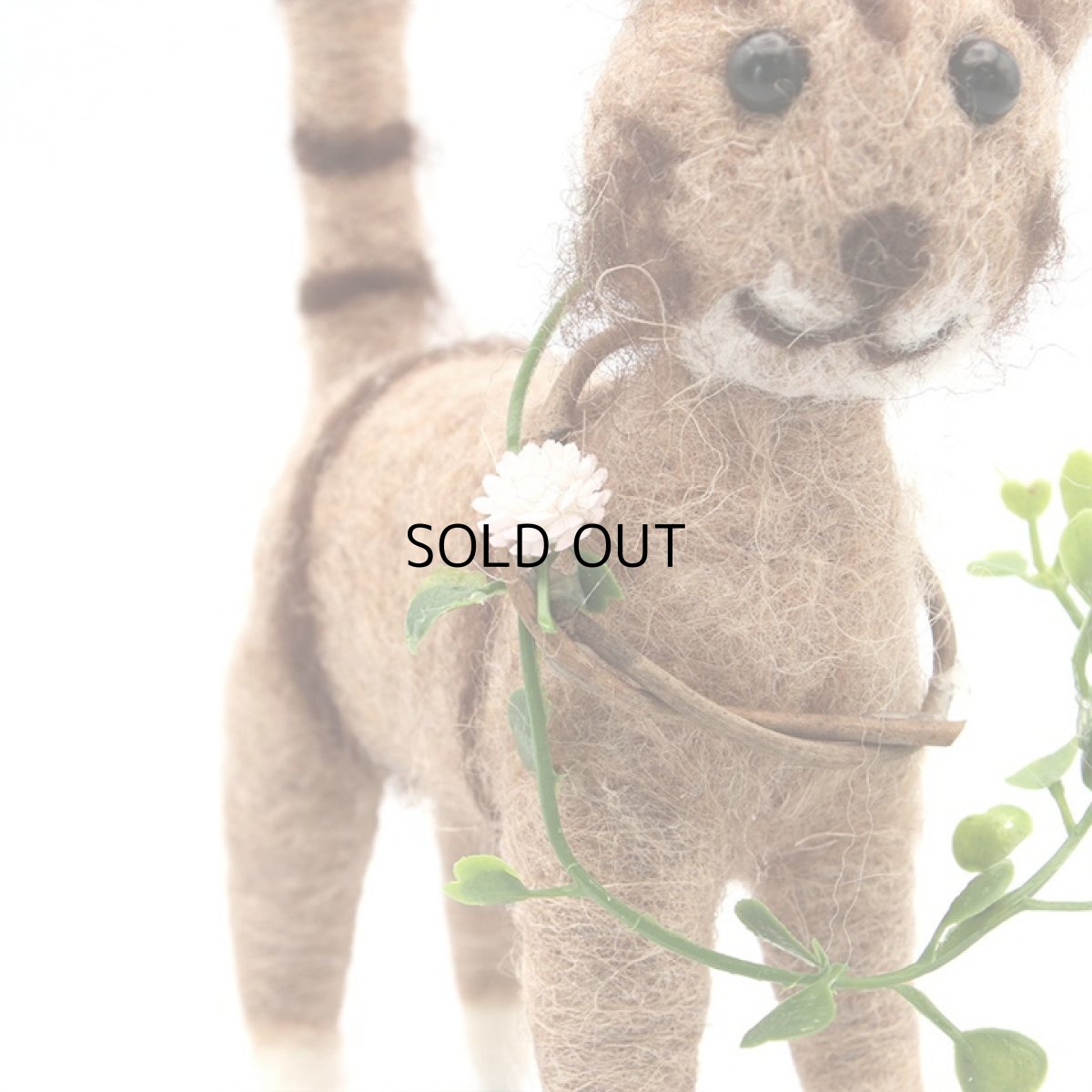 画像5: 【アジアン雑貨・エスニック輸入雑貨】フェルトキャットオブジェ(ベージュ) ｜ 猫ネコcat (5)