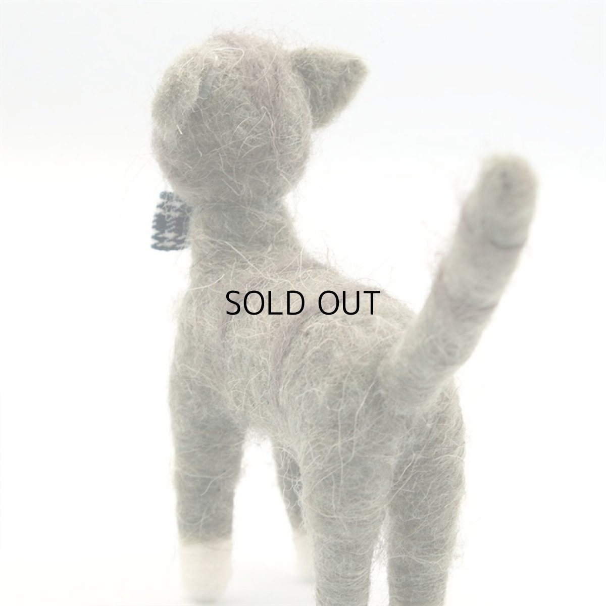 画像7: 【アジアン雑貨・エスニック輸入雑貨】フェルトキャットオブジェ(グレー) ｜ 猫ネコcat (7)