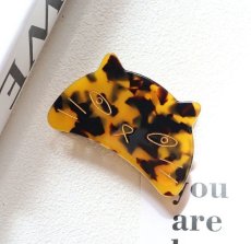 画像1: 国内発送｜ヘアアクセサリー　ふて猫バンスクリップ｜ブラウンマーブル×ゴールド｜デミ柄　茶色ぶち猫べっこう柄｜ヘアクリップ　髪留め　オシャレ可愛い　ファッション (1)