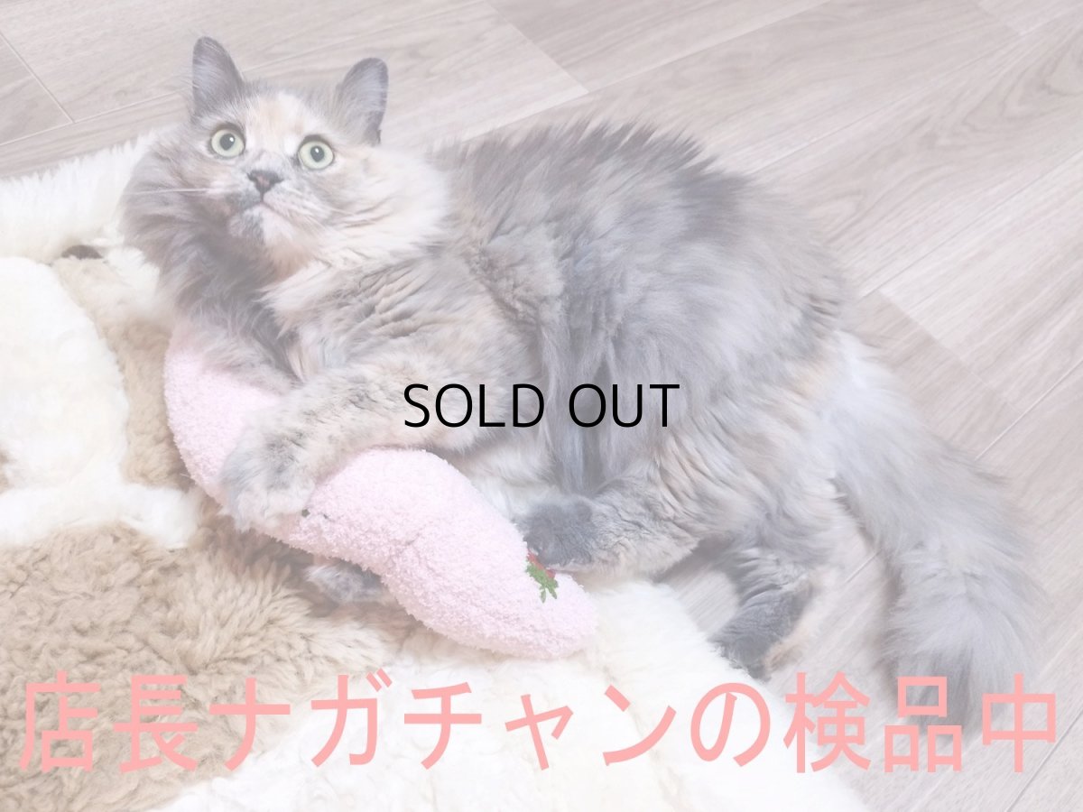 画像10: 国内発送｜猫ちゃん抱き枕｜ピンク｜ベビーピンク×ストロベリー｜ふんわりピロー　もこもこクッション｜リラックス　くつろぎ　保護まくら (10)