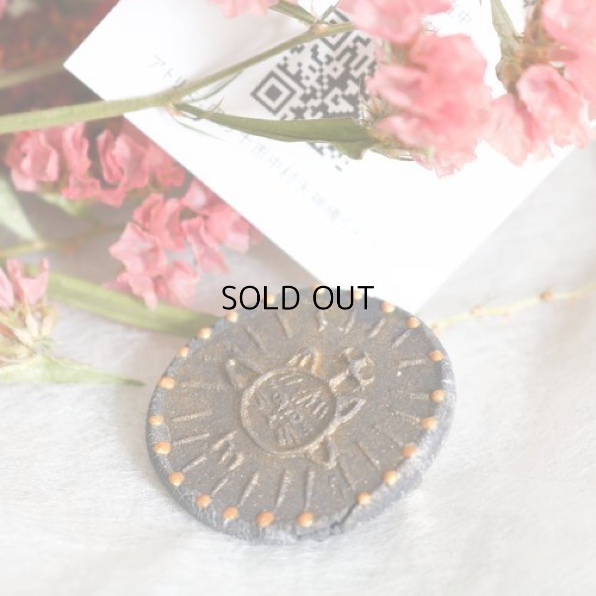 画像3: 【マリのアトリエ】惑星猫バッジ　ねこの惑星スタンプブローチ　猫バッヂ　猫オシャレ雑貨　猫女子　猫柄　猫模様　猫グッズ　猫雑貨　ネコ | 猫 | cat　｜ (3)