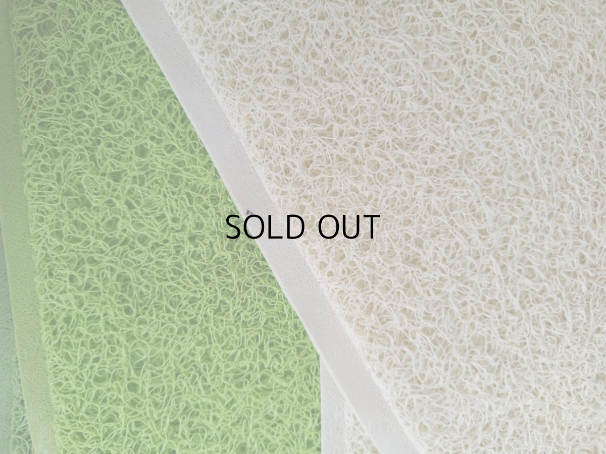 画像8: 国内発送|!!!訳あり激安!!!ペット用品 おっきな肉球砂取りマット|丸ごと水洗い可能|お食事 トイレ 爪とぎ ペットマット|猫用おもちゃ お昼寝 運動 気分転換 スキンシップ リラックス (8)