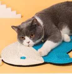 画像1: 国内発送｜天然サイザル麻　おさかな爪とぎマット｜お魚型｜ペット用品　猫用おもちゃ　お昼寝　運動　気分転換　スキンシップ　リラックス　プレゼント　贈り物 (1)