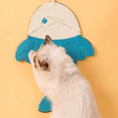 画像4: 国内発送｜天然サイザル麻　おさかな爪とぎマット｜お魚型｜ペット用品　猫用おもちゃ　お昼寝　運動　気分転換　スキンシップ　リラックス　プレゼント　贈り物 (4)