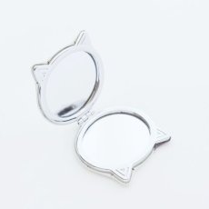 画像4: 【松尾ミユキ】Compact Mirror Cat Matsuo Miyuki｜キャットフェイス　猫型コンパクトミラー｜化粧雑貨エチケット女子力オシャレグッズ｜ネコねこcat (4)
