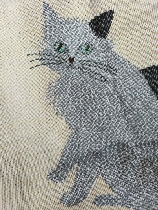 画像3: 【松尾ミユキ】スローケット　ネコ| cat　crown |クラウン　マルチカバー|ベッドカバー|ソファーカバー|ひざかけ|インテリア|フリンジ|カーペット|マット|コットンスローブランケット (3)