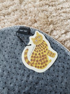 画像3: 【松尾ミユキ】ネコ顔チェアパッド｜Cat Mat Matsuo Miyuki｜キャットフェイスマット｜brown｜ブラウン｜茶猫｜猫ネコcat｜猫グッズ　猫マット　ミニマット　ラグ (3)