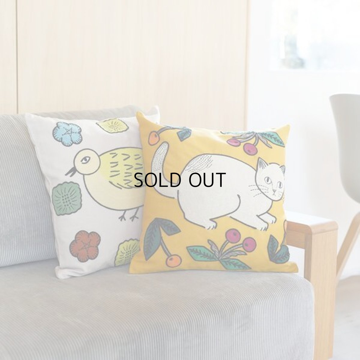 画像5: 【松尾ミユキ】Embroidery Cushion cover｜可愛い猫たちが刺繍されたクッションカバー｜イエロー（黄色）×白い子猫コネコ (5)
