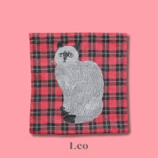 画像2: 【松尾ミユキ】Cushion cover check back｜クッションカバー　チェック｜選べる4種類　Leo/Mugi/Lin/Maron｜猫ねこネコ (2)