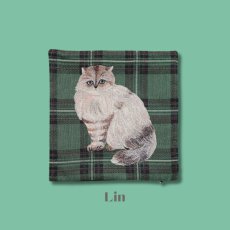 画像8: 【松尾ミユキ】Cushion cover check back｜クッションカバー　チェック｜選べる4種類　Leo/Mugi/Lin/Maron｜猫ねこネコ (8)