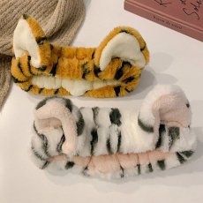 画像4: 国内発送｜バスタイムヘアアクセ　猫耳ヘアバンド　トラにゃんタイプ｜猫耳ヘッドバンド｜猫耳ターバン｜なりきりコスプレ｜バス・洗面タイム｜オシャレ可愛い　ファッション (4)