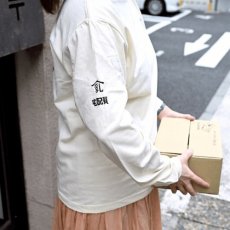 画像4: 星羊社｜猫印ミルク宅配センター ロングスリーブTシャツ（Lサイズ）｜コットン１００綿100%長袖ロンT｜ねこ猫ネコキャットcat (4)
