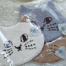 画像7: 【にゃふにゃふ】猫顔マット｜ダイカットチェアパッド｜茶　ブラウン｜猫ねこネコ (7)