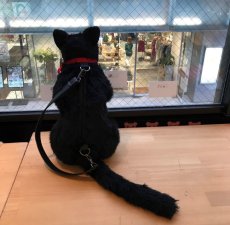 画像7: 【デザイナー直送品につき個別決済が必要です】本物の猫ちゃんと同じ、リアルなシルエット　猫ちゃんと同じ比率で作る！黒猫ちゃんのバッグ (7)