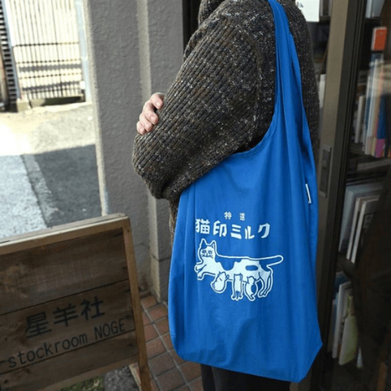 星羊社】猫印ミルク お遣い袋 ふかふか収納ポーチ付 エコバッグ(ポーチ