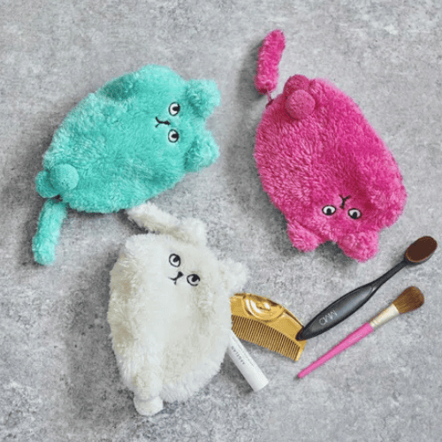 AND PACKABLEアンドパッカブルニャンタマふわふわもこもこボアポーチ